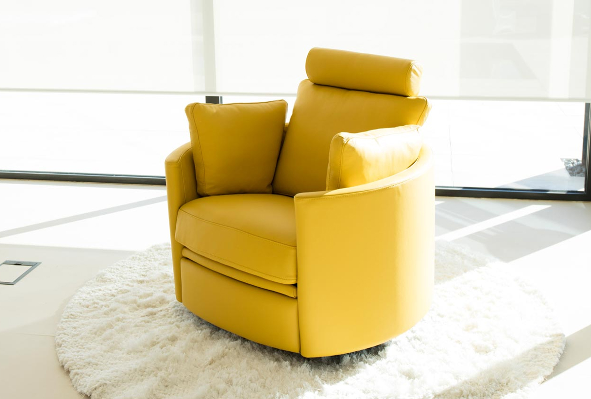 Moon-recliner by simplysofas.in